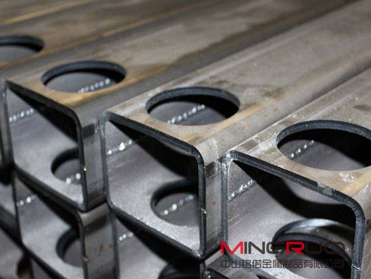 钣金加工中的激光切割到底是什么原理？-钣金加工珠海机箱机柜设备外壳激光切割米兰web版登录入口