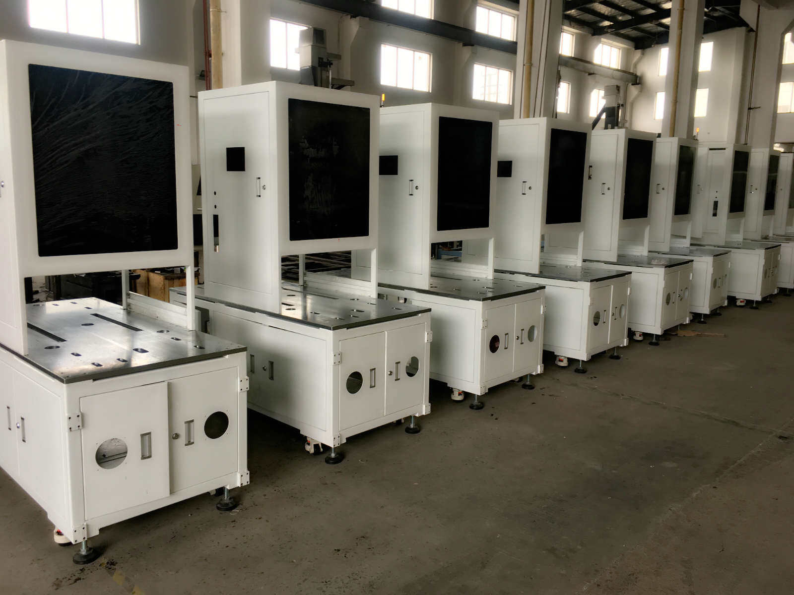 钣金加工成型在工作中应用-钣金加工珠海机箱机柜设备外壳激光切割米兰web版登录入口 钣金加工成型在工作中应用-钣金加工珠海机箱机柜设备外壳激光切割米兰web版登录入口