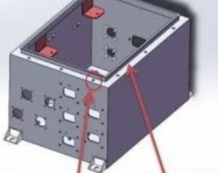 钣金加工机箱机柜时外观的尺寸是如何保持良好？