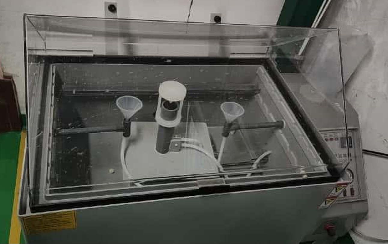 高标准的表面处理离不开配套的检测设备,MINGRUO配备了大容量盐雾试验设备,为钣金表面处理质量保驾护航